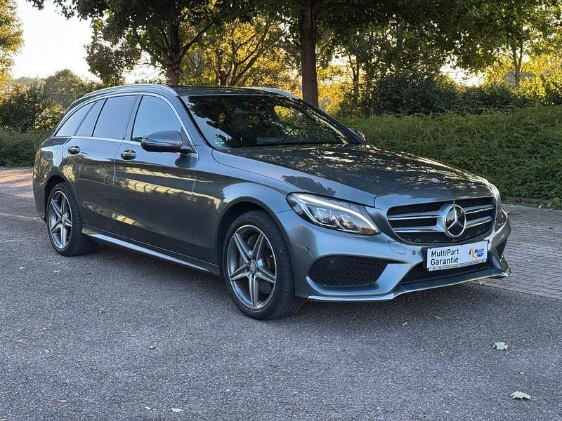Grau Gebraucht 2016 Mercedes C250 AMG line Kombi | 17.890 € (Guter Preis) - Bild 1/4