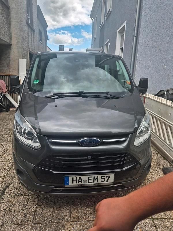 Grau Gebraucht 2017 Ford Transit Custom Van / Kleinbus | 16.800 € (Superpreis) - Bild 1/4