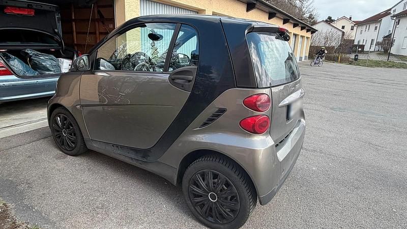 Gebraucht Smart ForTwo Coupé 71 PS (52 kW) 2010 Grau Coupé