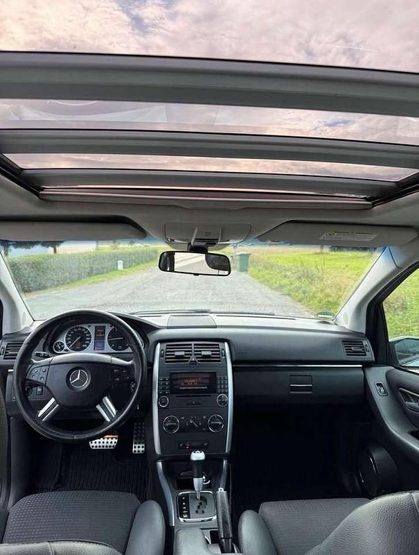 Gebraucht Mercedes B200 140 PS (102 kW) 2006 Van / Kleinbus