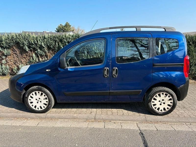 Gebraucht Peugeot Bipper Outdoor 73 PS (53 kW) 2009 Blau Van / Kleinbus