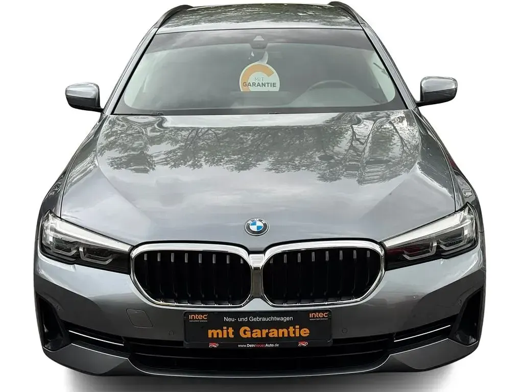 Używany BMW 520 190 KM (139 kW) 2022 Niebieski Sedan/Limuzyna
