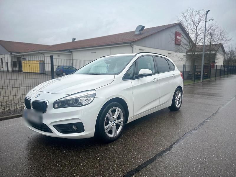 Gebraucht BMW 216 M Sport 122 PS (89 kW) 2016 Weiß Limousine
