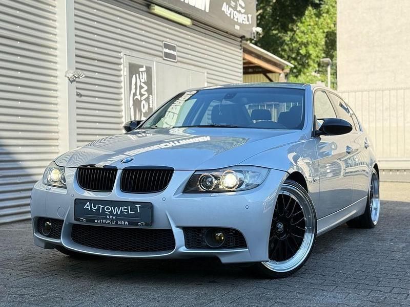 Silber Gebraucht 2005 BMW 325 M Sport Limousine | 8.600 € (Fairer Preis) - Bild 1/4
