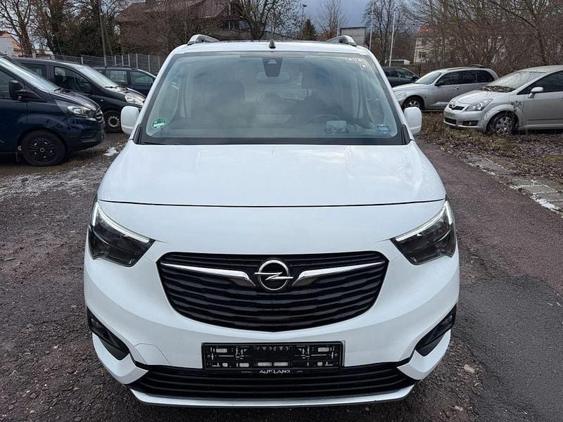 Weiß Gebraucht 2019 Opel Combo Life Innovation Van / Kleinbus | 10.400 € (Superpreis) - Bild 1/4
