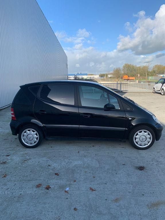 Gebraucht Mercedes A160 Elegance 102 PS (75 kW) 2003 Schwarz Van / Kleinbus