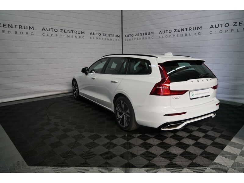 Gebraucht Volvo V60 R-Design 341 PS (250 kW) 2020 Weiß Kombi