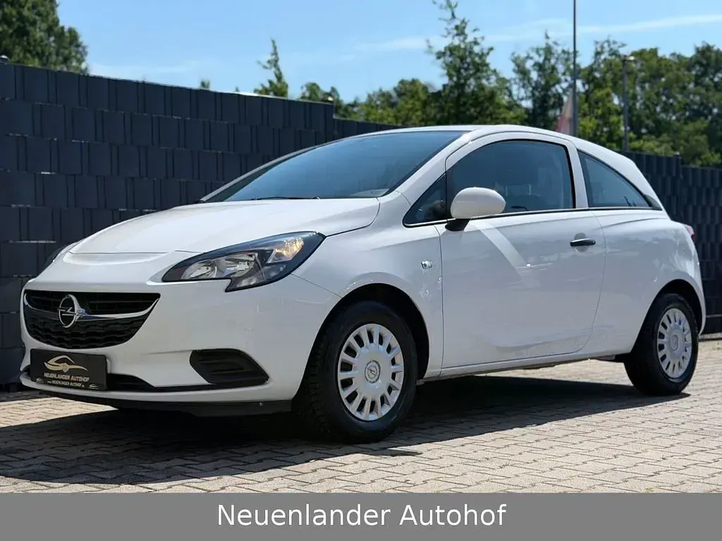 Gebraucht Opel Corsa Selection 69 PS (50 kW) 2016 Weiß Kleinwagen