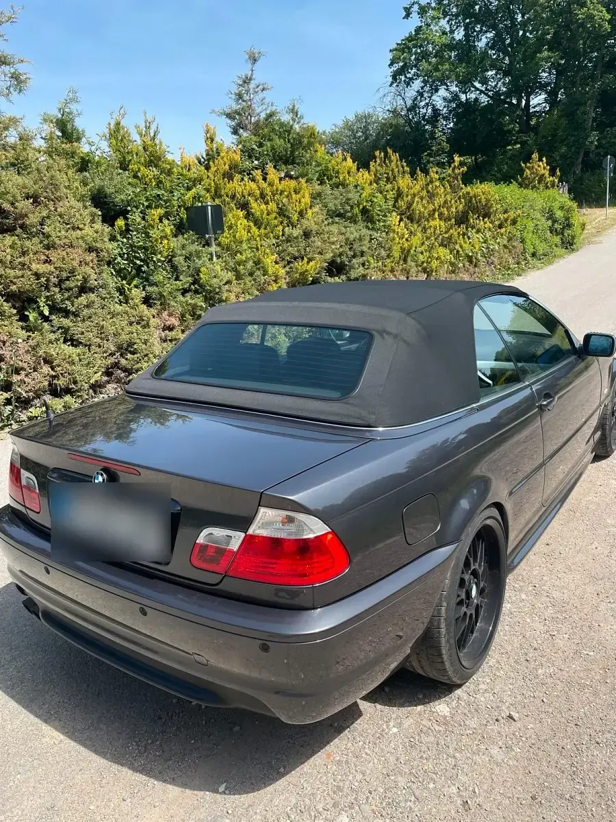Gebraucht BMW 330 Cabriolet 231 PS (169 kW) 2001 Grau Cabrio