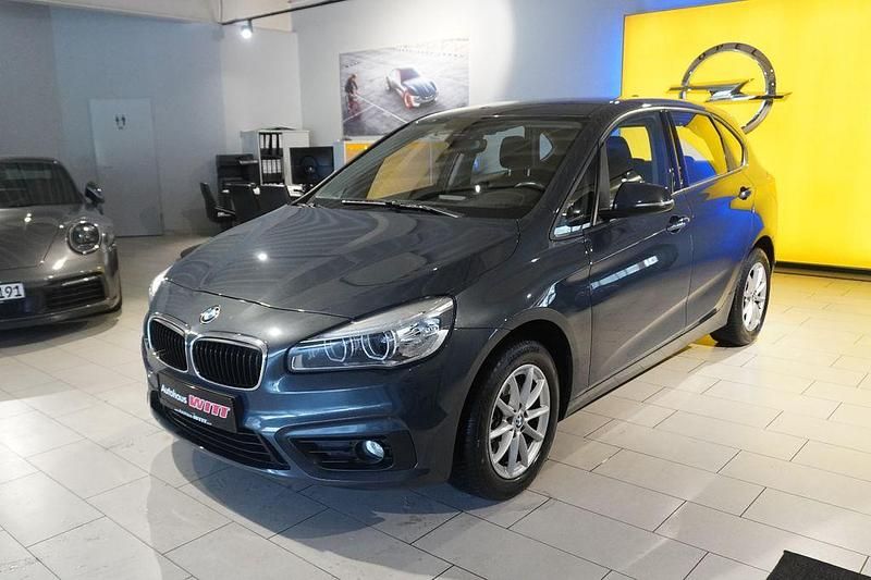 Gebraucht BMW 218 Advantage 136 PS (100 kW) 2018 Grau Van / Kleinbus