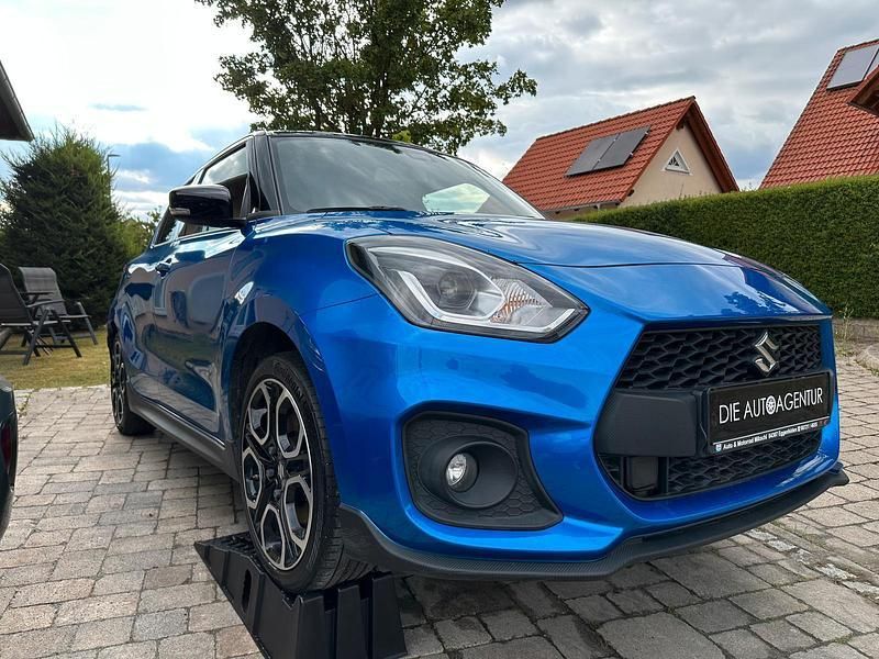 Blau Gebraucht 2021 Suzuki Swift Comfort+ Limousine | 14.999 € (Fairer Preis) - Bild 1/4