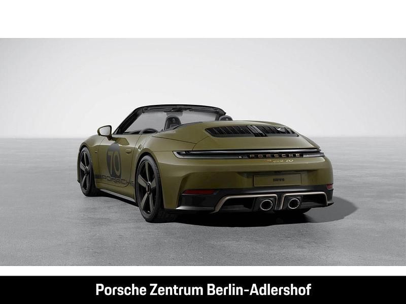Neu Porsche 992 541 PS (397 kW) 2026 Gruen Cabrio