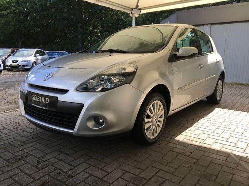 Andere Gebraucht 2010 Renault Clio II Limousine | 5.680 € - Bild 1/4