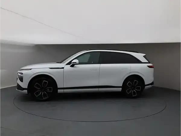 Neu XPENG G9 RWD Long Range 258 kW (351 PS) 2025 Weiss arctic white SUV