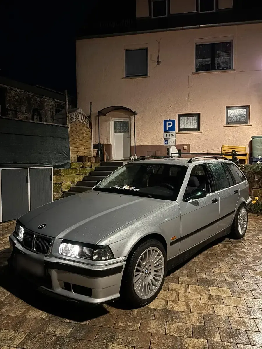 Gebraucht BMW 316 102 PS (75 kW) 1997 Silber Kombi