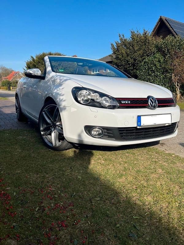 Gebraucht VW Golf Cabriolet Basis 160 PS (117 kW) 2012 Weiß Cabrio