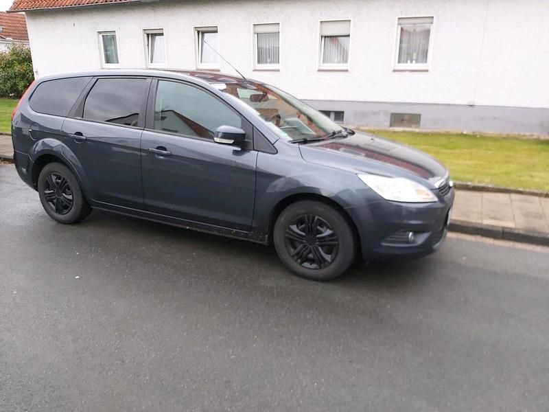 Gebraucht 2008 Ford Focus Kombi | 2.300 € (Teuer) - Bild 1/4