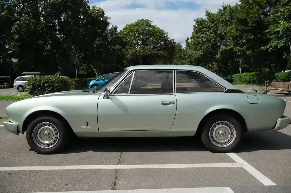 Gebraucht Peugeot 504 101 PS (74 kW) 1983 Grün Coupé