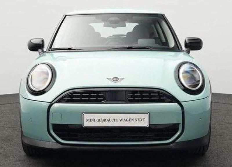 Gebraucht Mini Cooper Classic 114 kW (156 PS) 2025 Ocean wave green Kleinwagen
