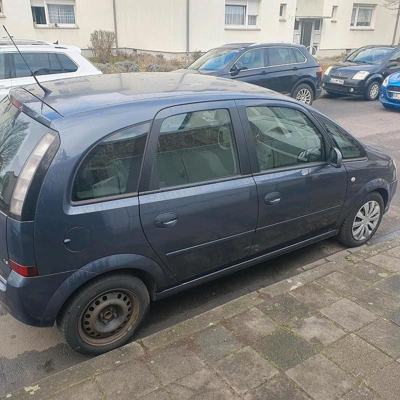 Gebraucht Opel Meriva 105 PS (77 kW) 2007 Silber Van / Kleinbus