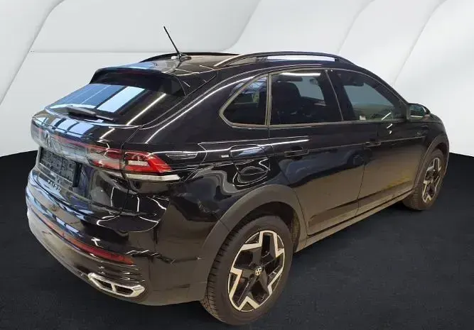 Gebraucht VW Taigo R-line 150 PS (110 kW) 2025 Deep black perleffekt SUV