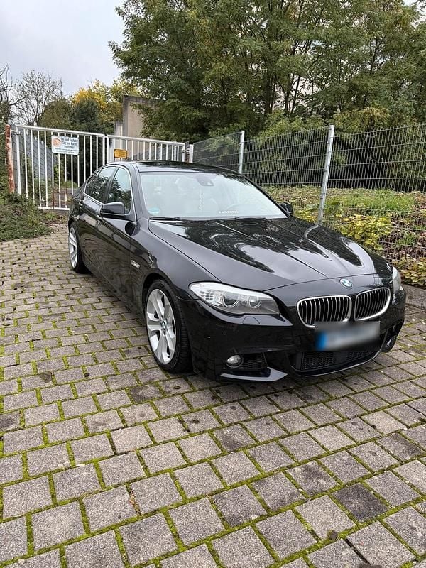 Gebraucht BMW 530 245 PS (180 kW) 2011 Schwarz Limousine