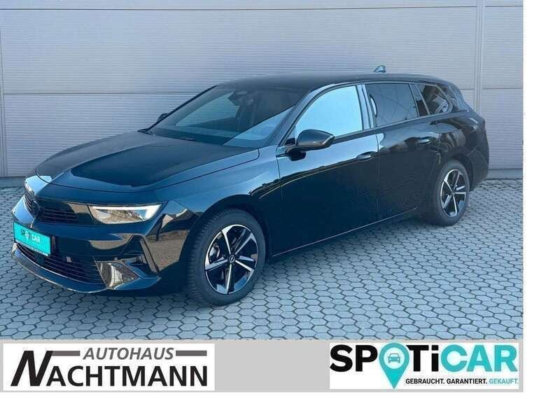 Lackierung schwarz perla nera/ Gebraucht 2024 Opel Astra GS Line Kombi | 26.450 € (Fairer Preis) - Bild 1/4