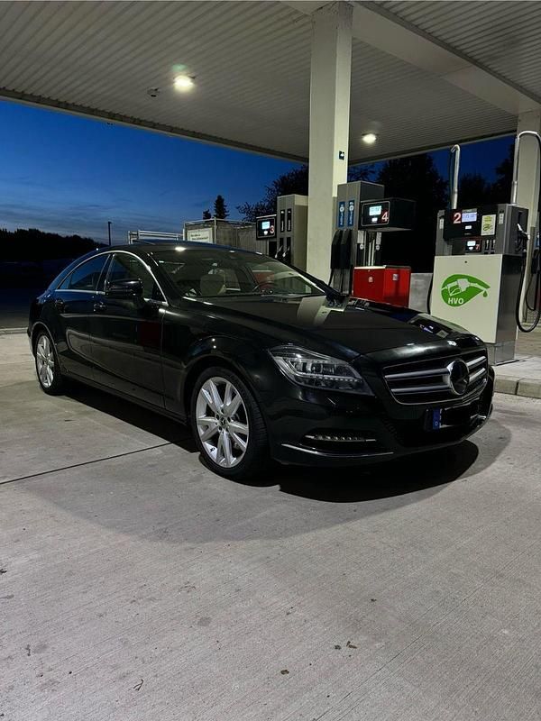 Gebraucht Mercedes CLS350 265 PS (194 kW) 2014 Schwarz Coupé