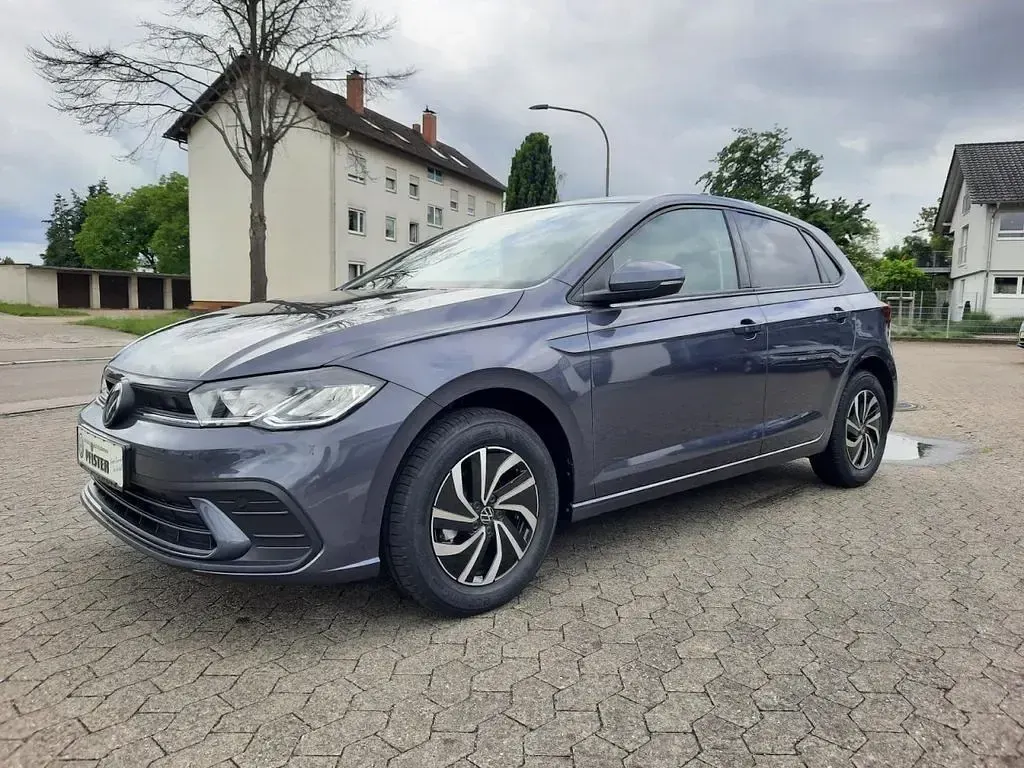 Neu VW Polo Life 95 PS (69 kW) 2026 Grau Kleinwagen
