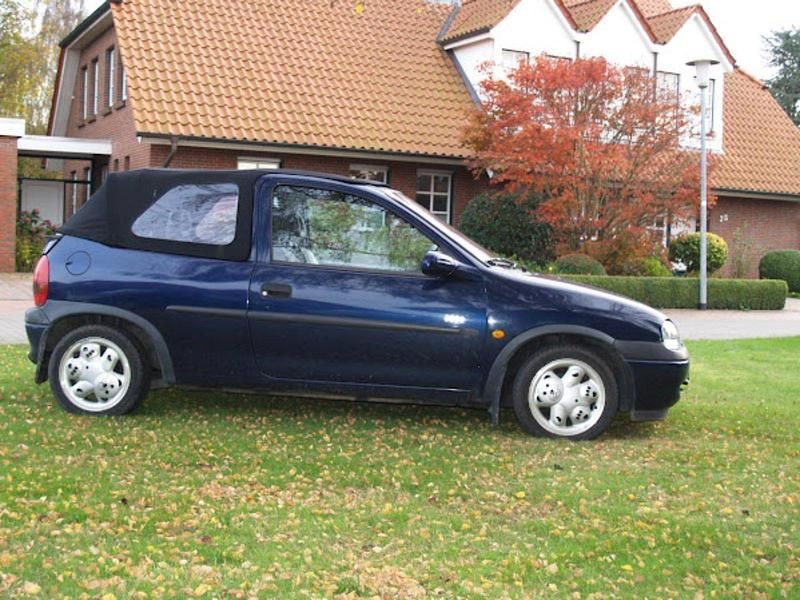 Gebraucht Opel Corsa 65 PS (47 kW) 2001 Blau Cabrio