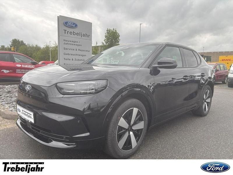 Schwarz Neu 2025 Ford Capri Extended Range SUV | 48.490 € (Fairer Preis) - Bild 1/4