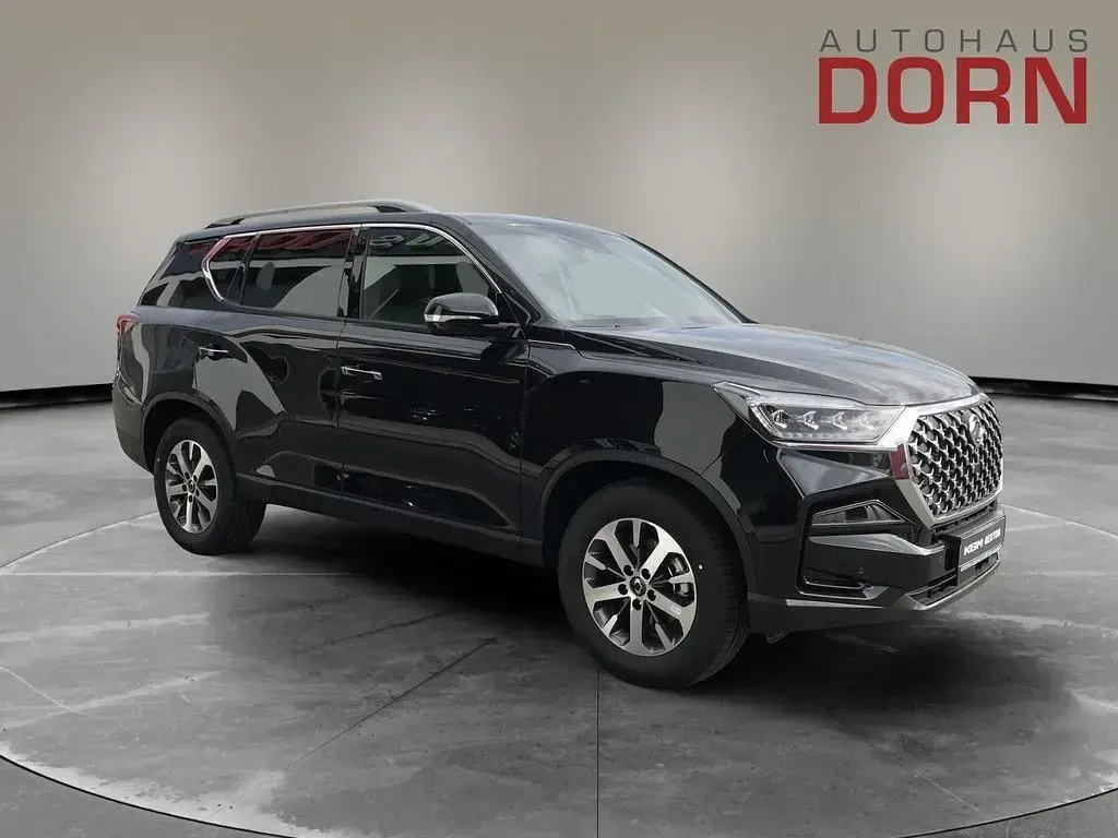 Gebraucht KGM Rexton 203 PS (149 kW) 2026 Schwarz SUV