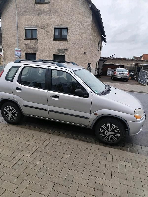 Gebraucht Suzuki Ignis 80 PS (58 kW) 2002 Silber Kleinwagen