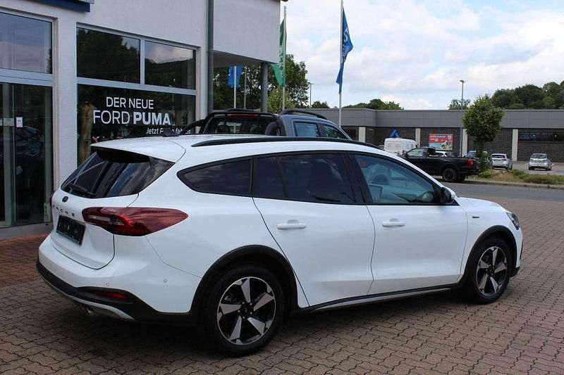 Gebraucht Ford Focus Active 116 PS (85 kW) 2024 Frostweiß Kombi