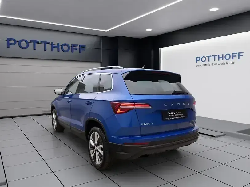 Gebraucht Skoda Karoq Selection 150 PS (110 kW) 2024 Blau SUV