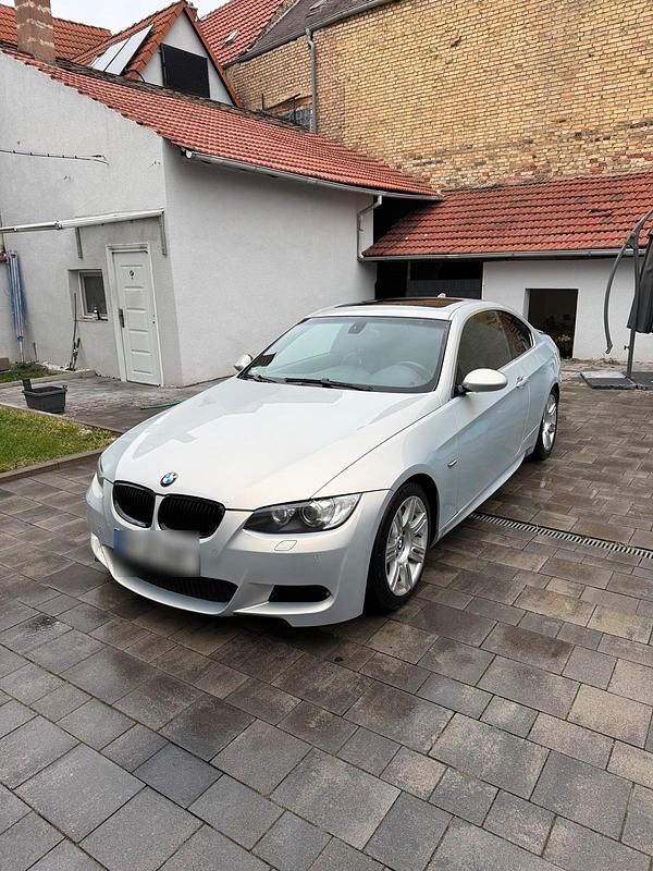 Gebraucht BMW 335 Comfort Edition 306 PS (225 kW) 2008 Silber Coupé