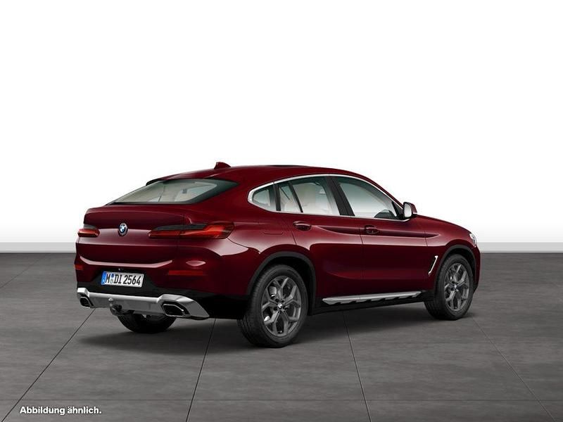 Gebraucht BMW X4 184 PS (135 kW) 2025 Rot SUV