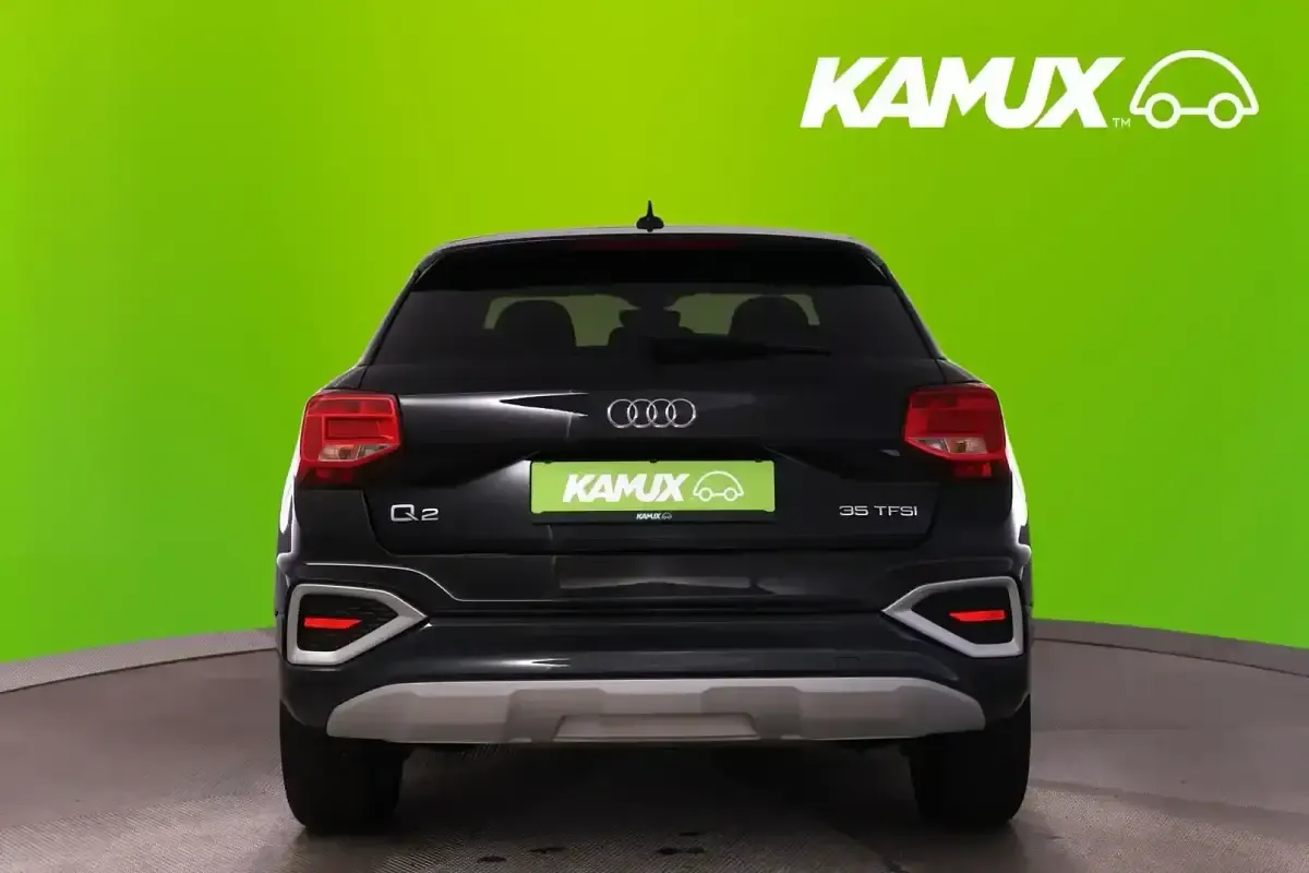 Używany Audi Q2 Advanced 150 KM (110 kW) 2025 Czarny SUV