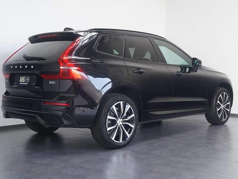 Gebraucht Volvo XC60 Plus 250 PS (183 kW) 2023 Schwarz SUV