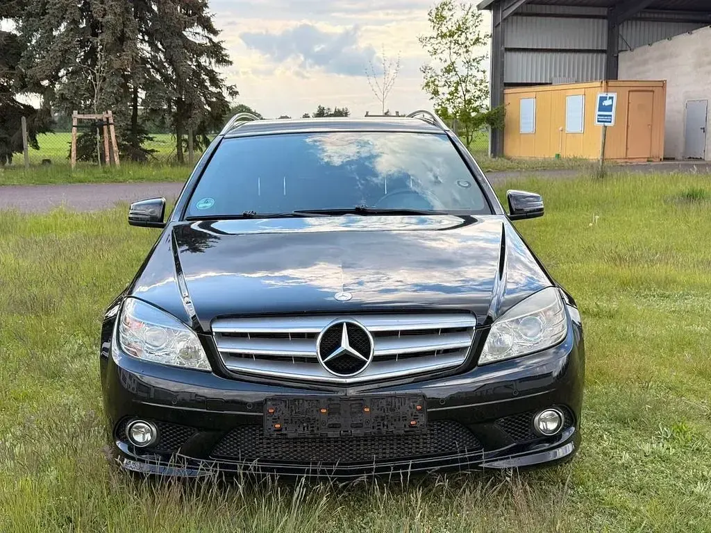 Gebraucht Mercedes 220 170 PS (125 kW) 2009 Schwarz Limousine