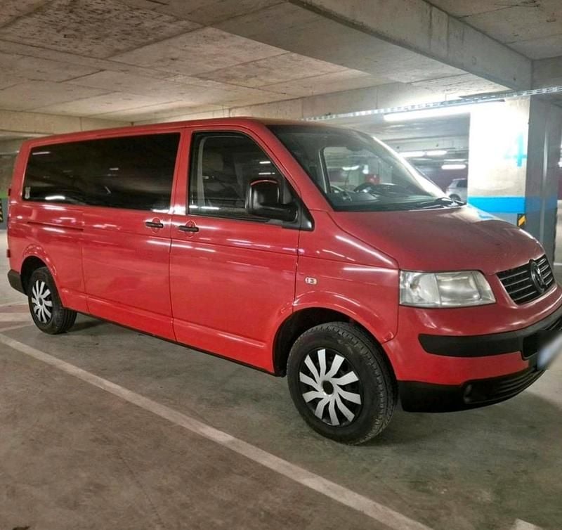 Gebraucht VW T5 105 PS (77 kW) 2009 Rot Van