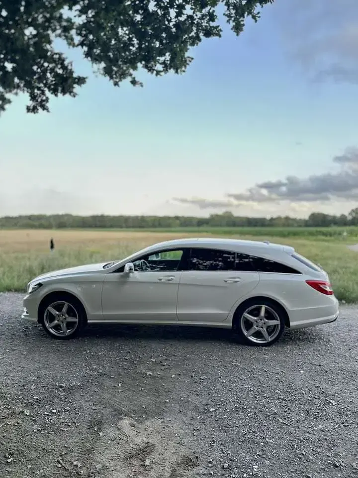 Gebraucht Mercedes CLS350 Shooting Brake 265 PS (194 kW) 2014 Weiß Kombi