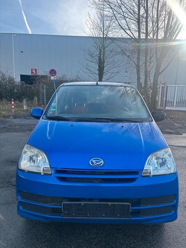 Gebraucht Daihatsu Cuore 55 PS (40 kW) 2009 Blau Kleinwagen