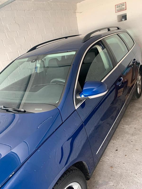 Gebraucht VW Passat 140 PS (102 kW) 2006 Blau Kombi