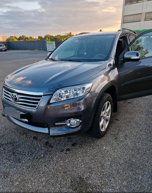 Gebraucht Toyota RAV4 158 PS (116 kW) 2010 Grau SUV
