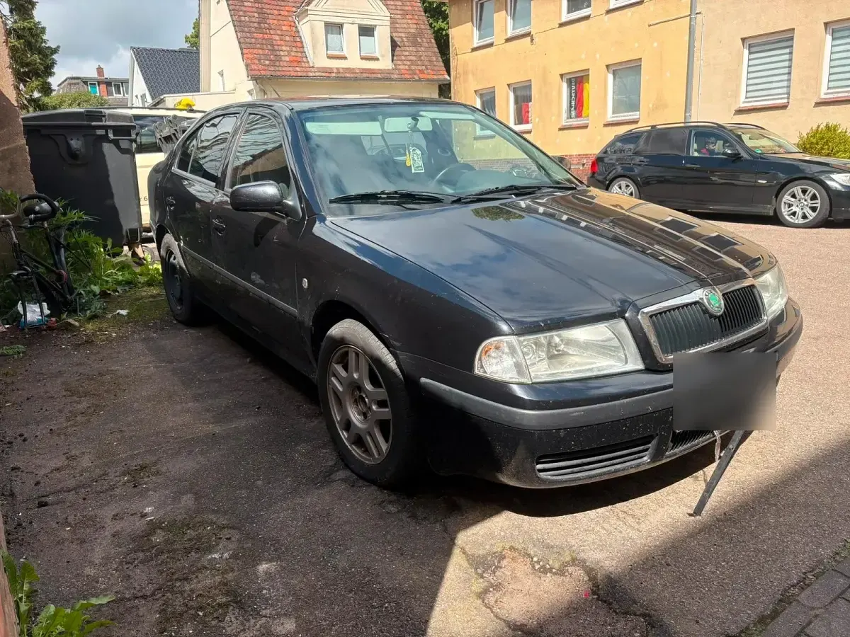 Gebraucht Skoda Octavia 105 PS (77 kW) 2005 Schwarz Limousine