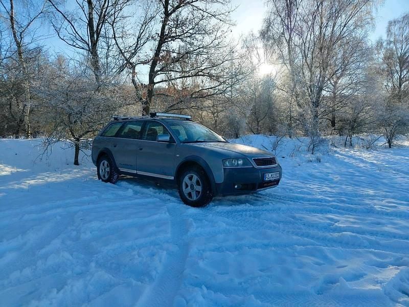 Grau Gebraucht 2003 Audi A6 Allroad Kombi | 3.660 € (Fairer Preis) - Bild 1/4