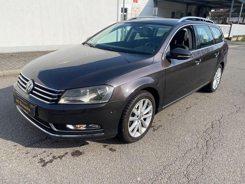 Gebraucht VW Passat Highline 160 PS (117 kW) 2011 Braun Kombi