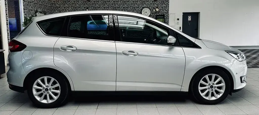 Gebraucht Ford C-MAX Titanium 150 PS (110 kW) 2017 Silber Van / Kleinbus