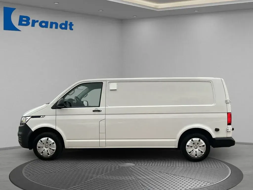 Gebraucht VW Transporter 150 PS (110 kW) 2022 Weiß Van